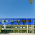 Melanchthon College Schiebroek / OIII Architecten - High School, Facade