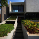 Tan Residence / Chrystalline Artchitect - Facade, Garden, Courtyard