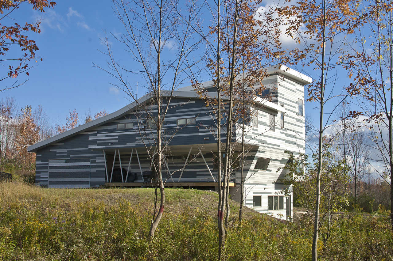 Gallery of HSU House / EPIPHYTE Lab - 11