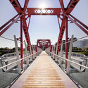 Des Moines Union Railway Bridge / Safdie Rabines Architects - Pedestrian Bridge, Handrail, Beam, Fence