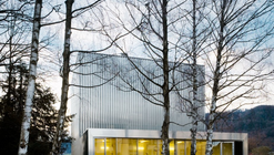 Centre for Hearing and Language / e2a