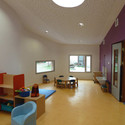 Le Petit Prince Nursery School / AR+TE Architectes - Table, Windows