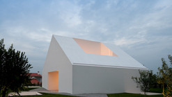 House In Leiria / Aires Mateus
