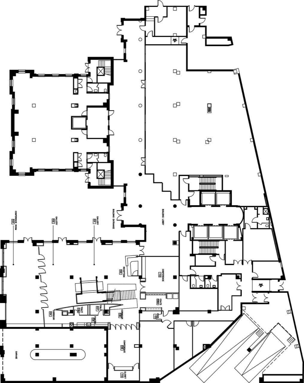 Gallery of Foley and Lardner / Group Goetz Architects 13