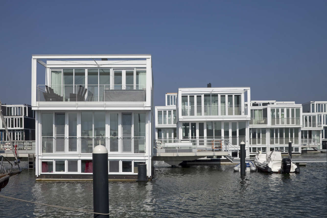 Gallery of Floating Houses in IJburg / Architectenbureau Marlies Rohmer