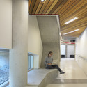 Langara Student Union / Teeple Architects in association with IBI/HB Architects - 高等教育设施
