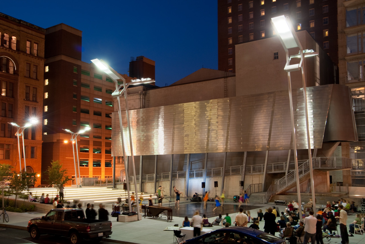 Gallery of Old Post Office Plaza / Baird Sampson Neuert Architects 8