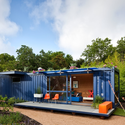Container Guest House / Poteet Architects - Image 3 of 25