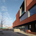 Tesselseveld 联合学校 / HVE architecten - 中小学校