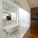 AE House / twentyfourseven - Bathroom