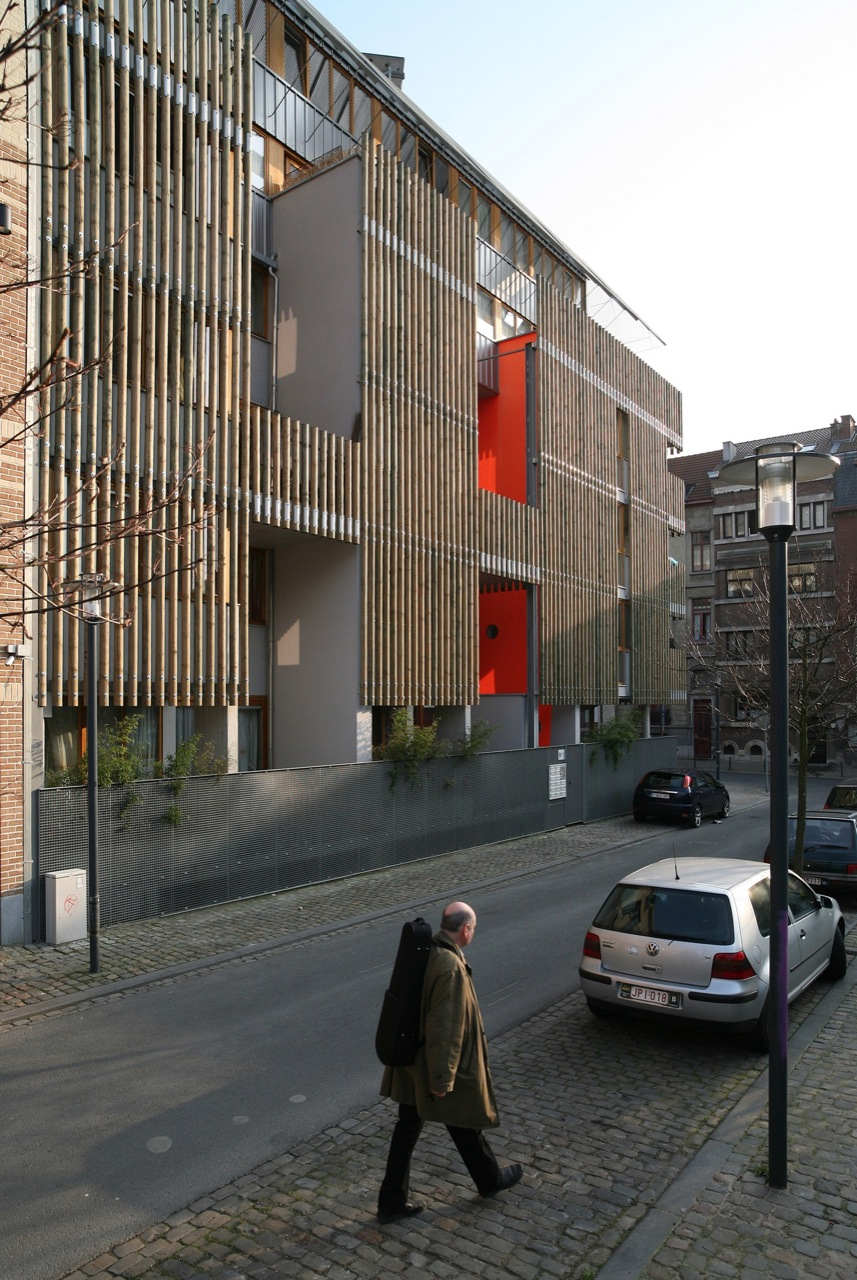 Gallery of Social Housing in Brussels / Nicolas Vanden Eeckhoudt