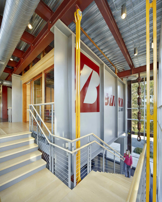 Buckner Companies Headquarters / Weinstein Friedlein Architects - Stairs, Beam, Handrail