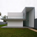 House in La Encantada / Javier Artadi - Houses, Facade