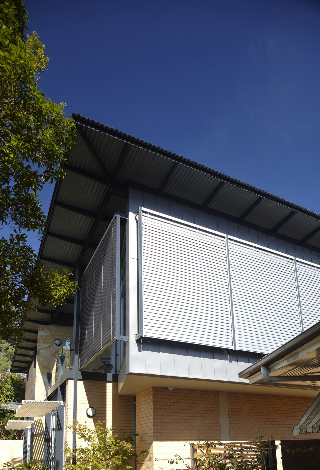 Gallery of Glen Osmond House / Swanbury Penglase 7