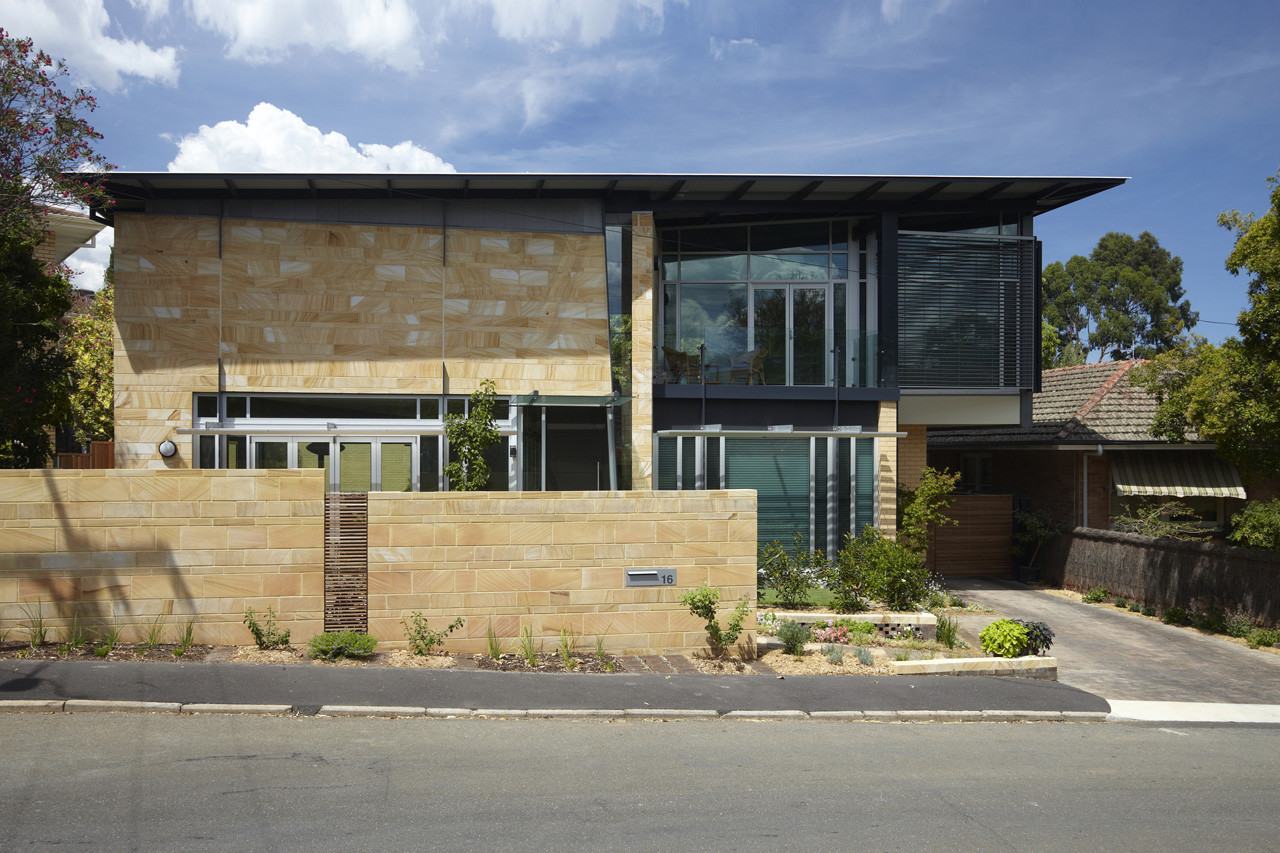 Gallery of Glen Osmond House / Swanbury Penglase 2