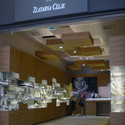 珠宝商Franchise Zlatarne Celje的新概念商店 / OFIS arhitekti - 零售建筑