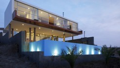 Beach House Q / Longhi Architects