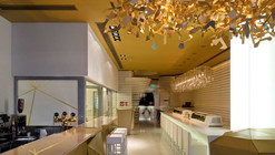 Sushicafé Avenida / Saraiva + Associados