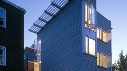 East 6th Street House / Touloukian Touloukian Inc.