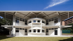 The International School of Sacred Heart / Atelier SNS