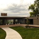 Ruby Springs PREFAB / Medicine Hat Inc. - Facade, Garden, Courtyard, Patio, Deck