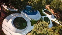 Sensational Garden / Nábito Architects