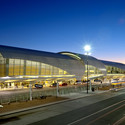 Terminal B del aeropuerto internacional de Mineta San José / Fentress Architects - Aeropuerto