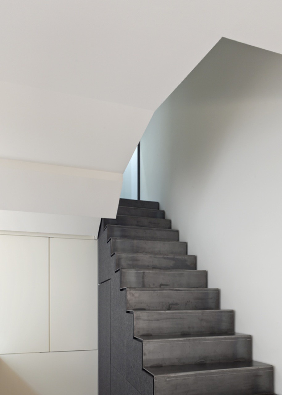 Gallery of Law Street House / Muir Mendes 18