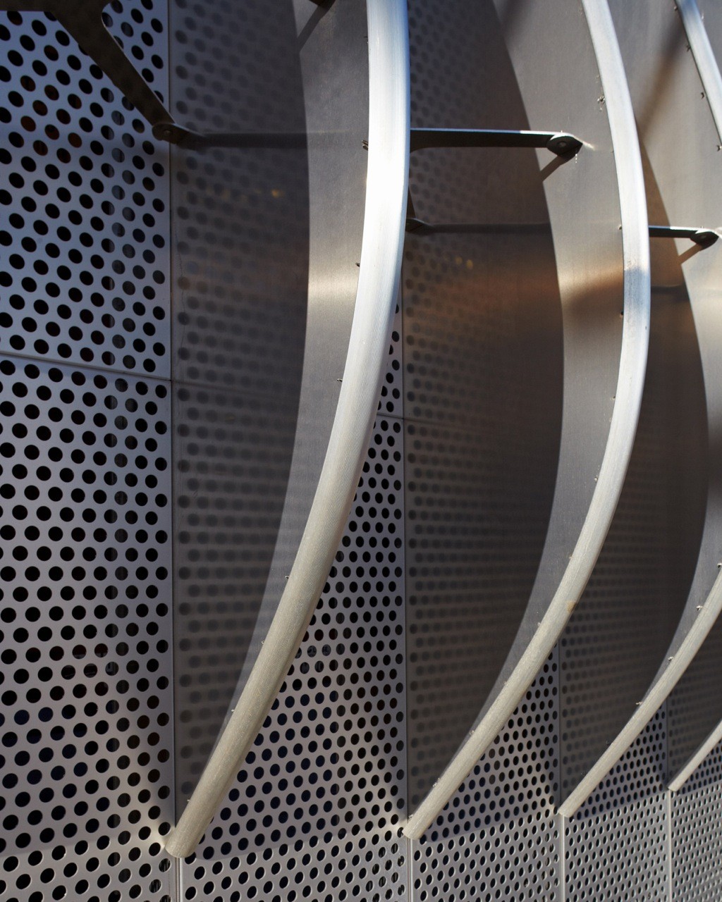 Gallery of Zahner Factory Expansion / Crawford Architects 3