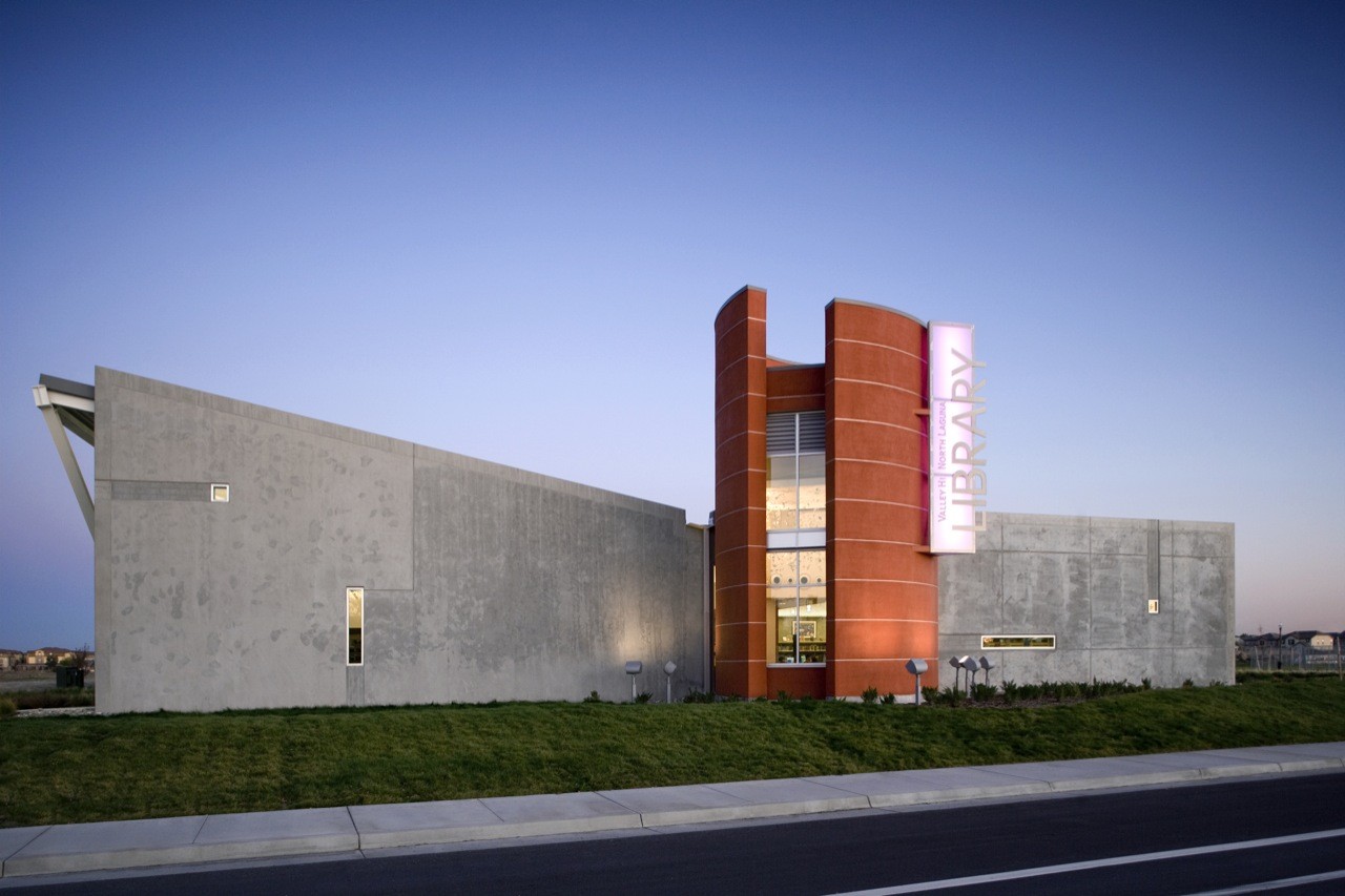 Gallery of ValleyHi North Laguna Library / Noll + Tam Architects 4