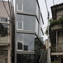 DST / aat + makoto yokomizo architects - 公寓