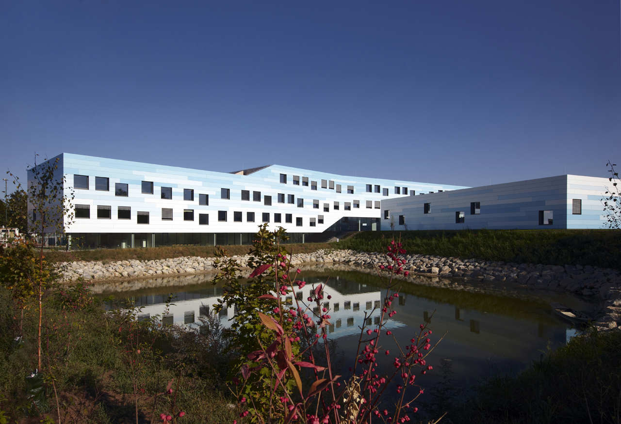 School Building In Deutsch Wagram / Franz Architekten, Courtesy of franz architekten
