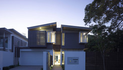 Sunshine Beach Pool House / Bark Design Architects