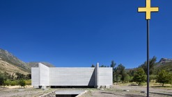 Capilla del Retiro / Undurraga Devés Arquitectos