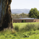 Narbethong Community Hall / BVN - Windows, Forest