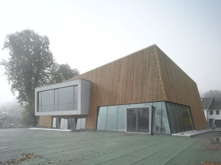 Bernried市议会厅 / Titus Bernhard Architekten - 更多图片