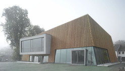 Bernried市议会厅 / Titus Bernhard Architekten