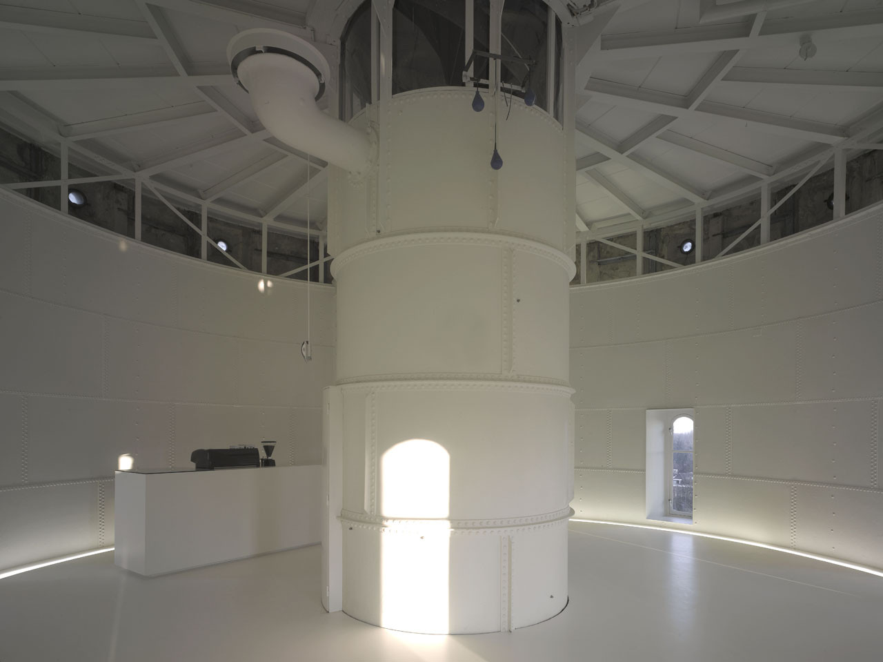 Gallery of Watertower / Rocha Tombal Architects 6