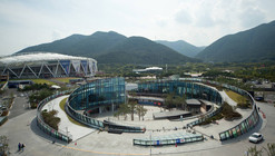 Daegu Color Square Stadium Mall / Jerde