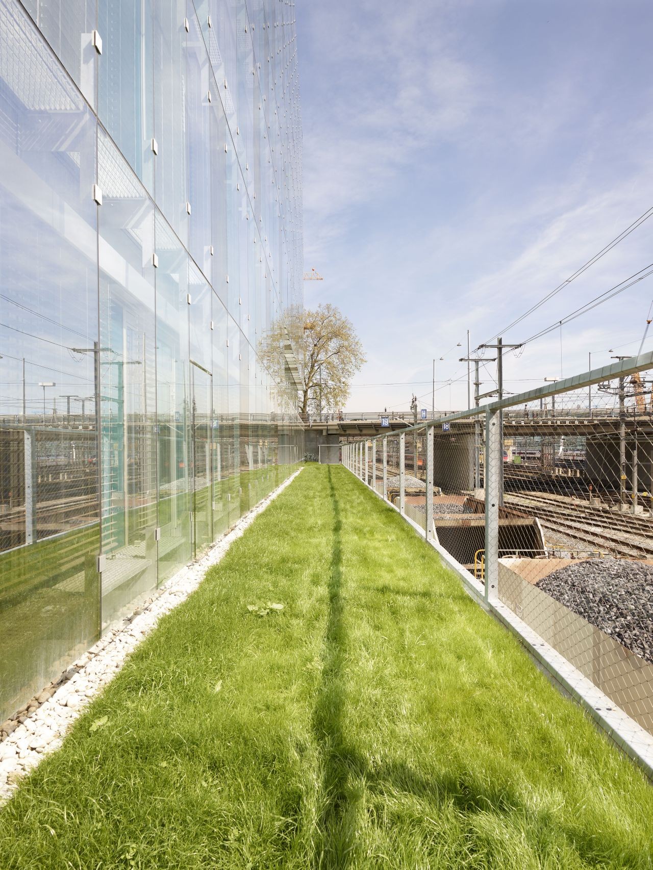 Gallery of Avenue de France Administrative Building / Group8 13