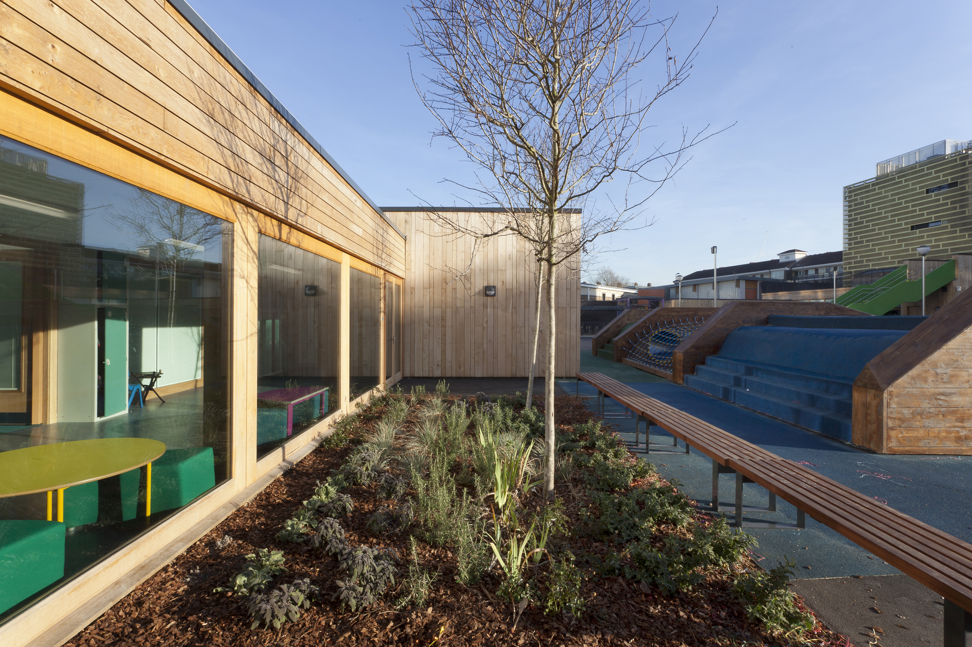 Gallery of Tidemill Academy and Deptford Lounge / Pollard Thomas Edwards Architects 13