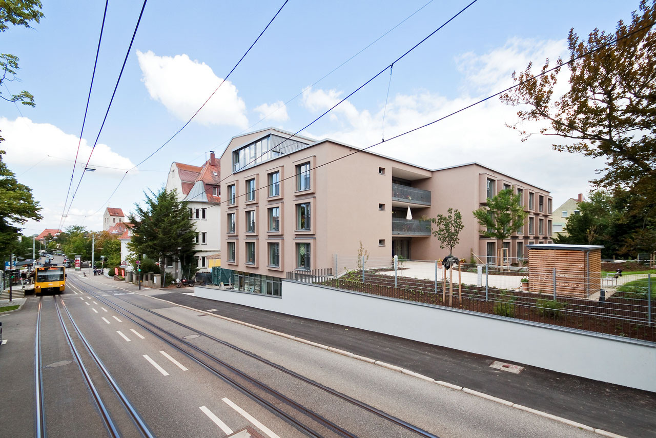 Gallery of Veronica House Elderly Care Facility / f m b architekten - 10