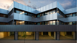 State Reference Center for Mental Care / Peñín Architects