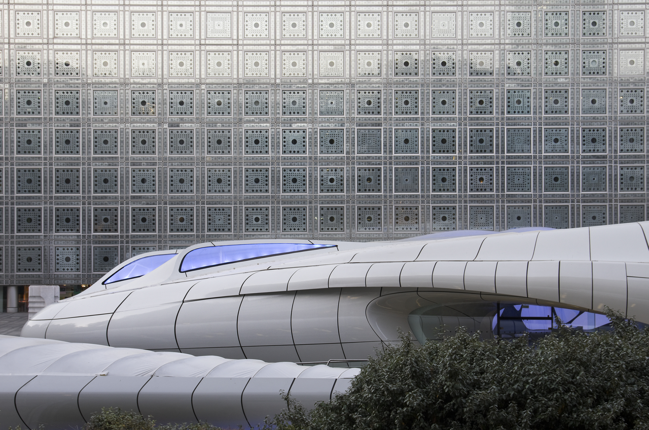 Gallery of Chanel Mobile Art Pavilion / Zaha Hadid Architects 11