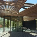 The Ruth Lilly Visitors Pavilion / Marlon Blackwell Architect - Pavilion, Deck, Facade, Beam, Door