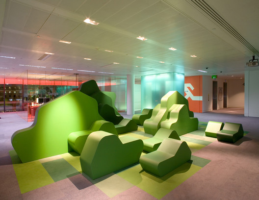 彭博社 / Jump Studios