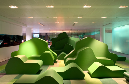 彭博社 / Jump Studios