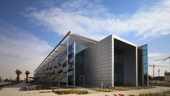 Mafraq 透析中心 / Stantec