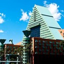 AD Classics: Walt Disney World Swan and Dolphin Resort / Michael Graves - Cityscape, Facade, Windows