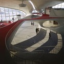 AD Classics: TWA Terminal / Eero Saarinen - Stairs, Handrail